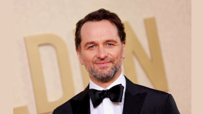 Matthew Rhys llega a la 81.ª edición de los Globos de Oro en Beverly Hills, California, el 7 de enero de 2024. (Michael Tran/AFP a través de Getty Images)