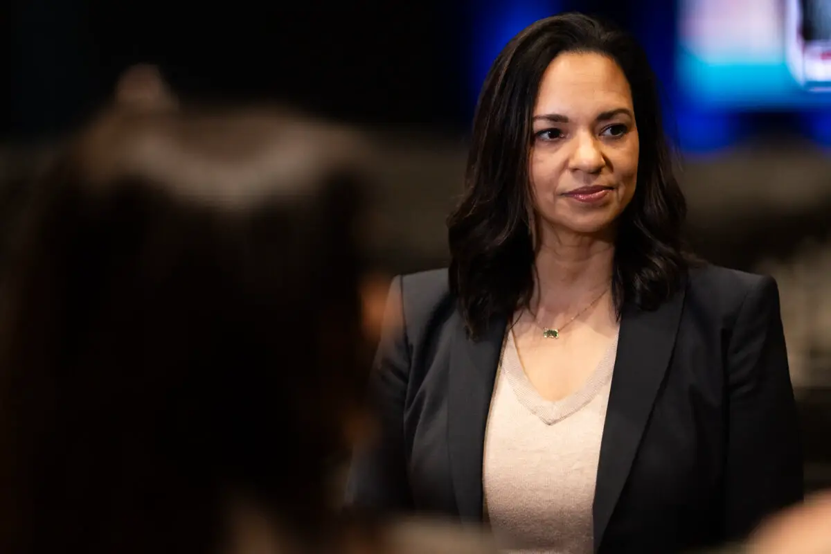 La presidenta del Partido Republicano de California, Corrin Rankin, habla en la convención del CAGOP en Sacramento, California, el 16 de marzo de 2025. (John Fredricks/The Epoch Times).