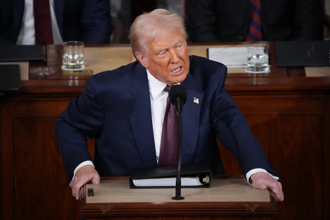 El presidente Donald Trump habla en el Capitolio de Estados Unidos el 4 de marzo de 2025. (Andrew Harnik/Getty Images)
