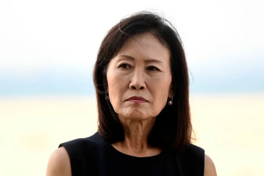 La representante Michelle Steel (R-A) asiste a una conferencia de prensa en Huntington Beach, California, el 4 de octubre de 2021. (Patrick T. Fallon/AFP vía Getty Images)