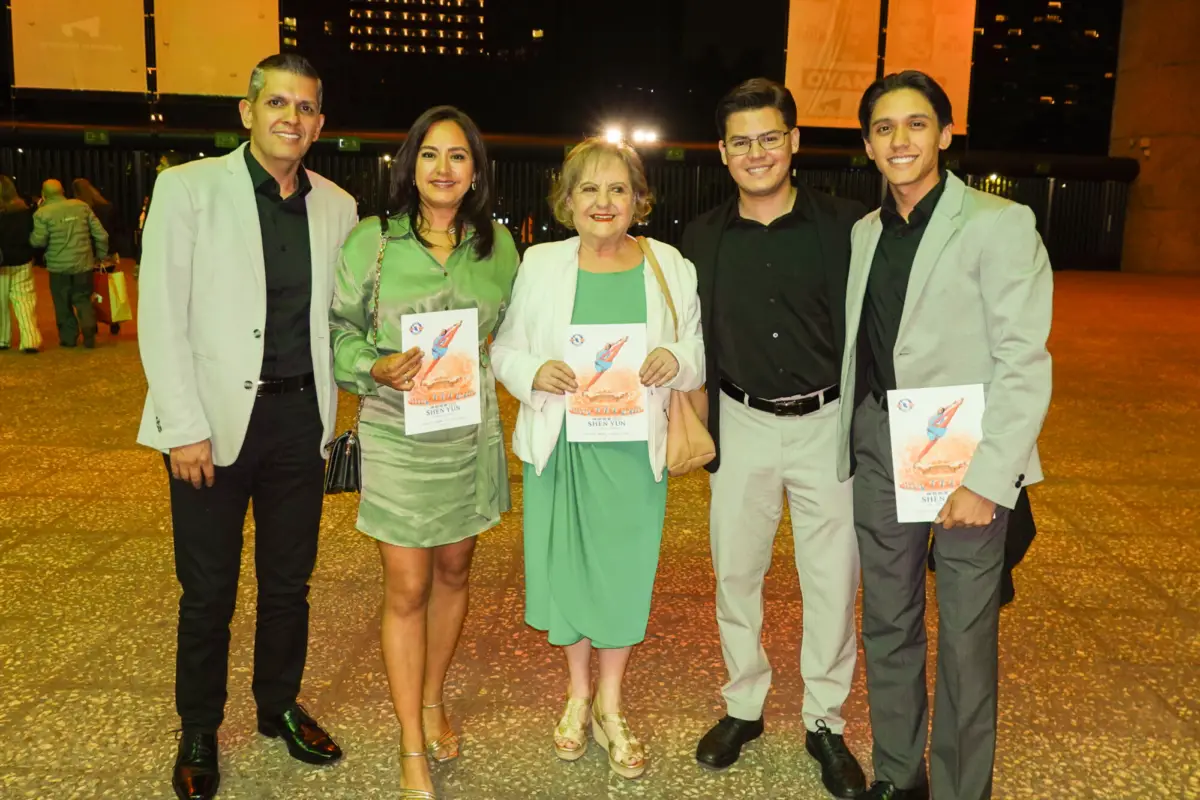 El Sr. José Antonio Prieto Cano asistió con su familia a la primera función en México de Shen Yun Performing Arts, el 1.° de mayo de 2025. (The Epoch Times)