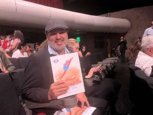 El economista Juan Carlos del Castillo asiste al espectáculo Shen Yun en el Auditorio Nacional de la Ciudad de México. (The Epoch Times)