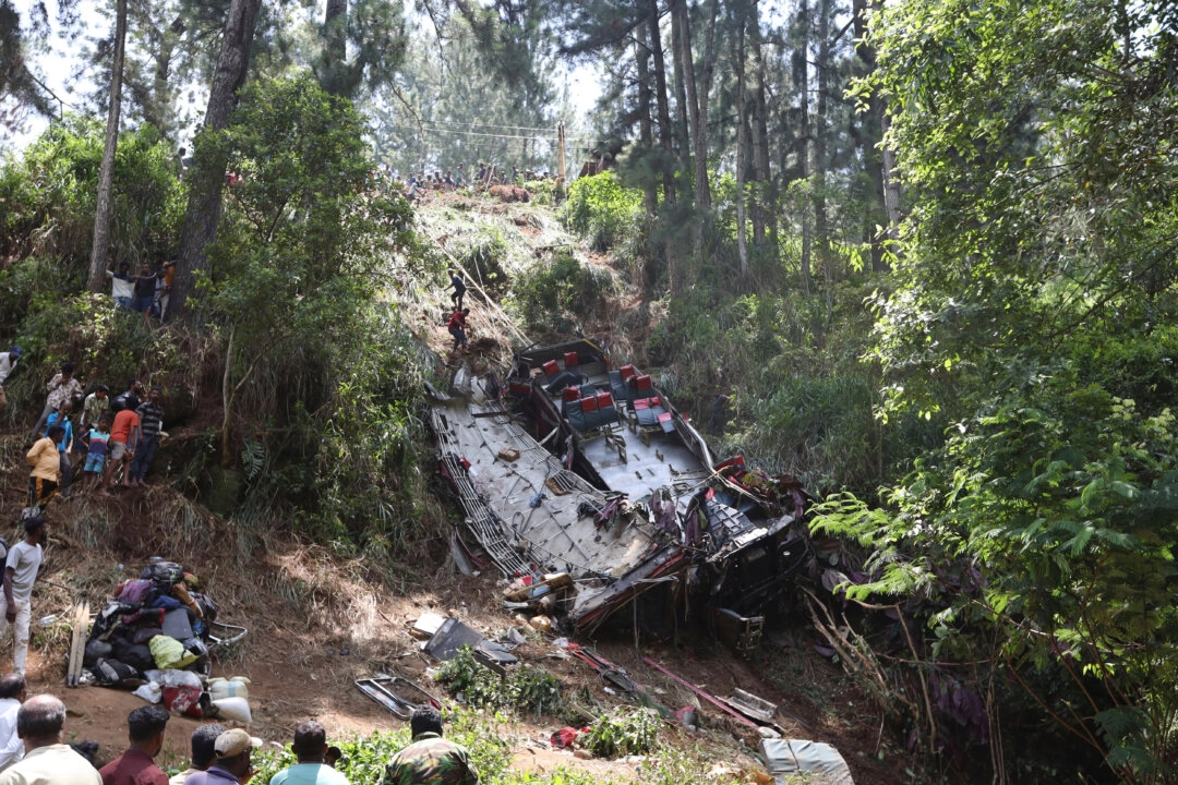 Accidente de autobús en Sri Lanka deja 21 muertos y 35 heridos