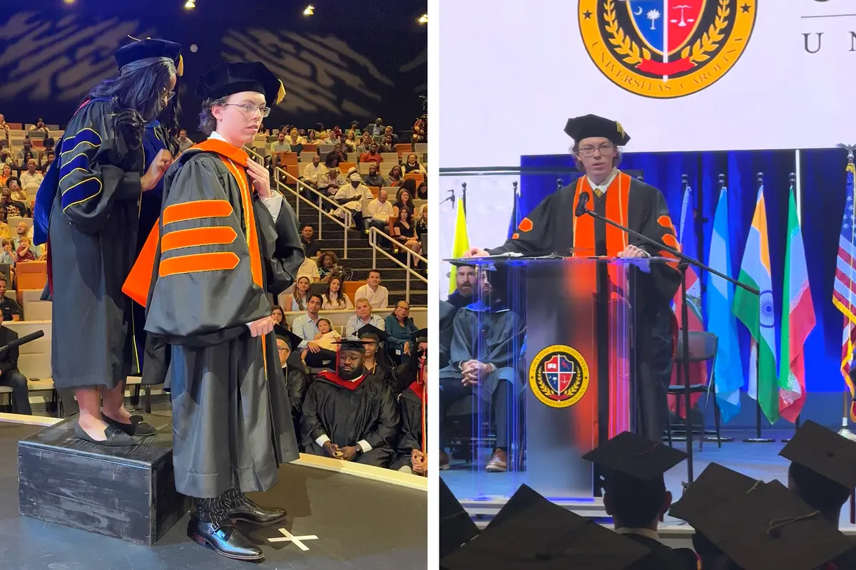 Mike Wimmer, de 16 años, se graduó junto a sus compañeros de clase en la Universidad de Carolina el 3 de mayo y se convirtió en la persona más joven de Estados Unidos en obtener un doctorado. (Cortesía de Melissa Wimmer).