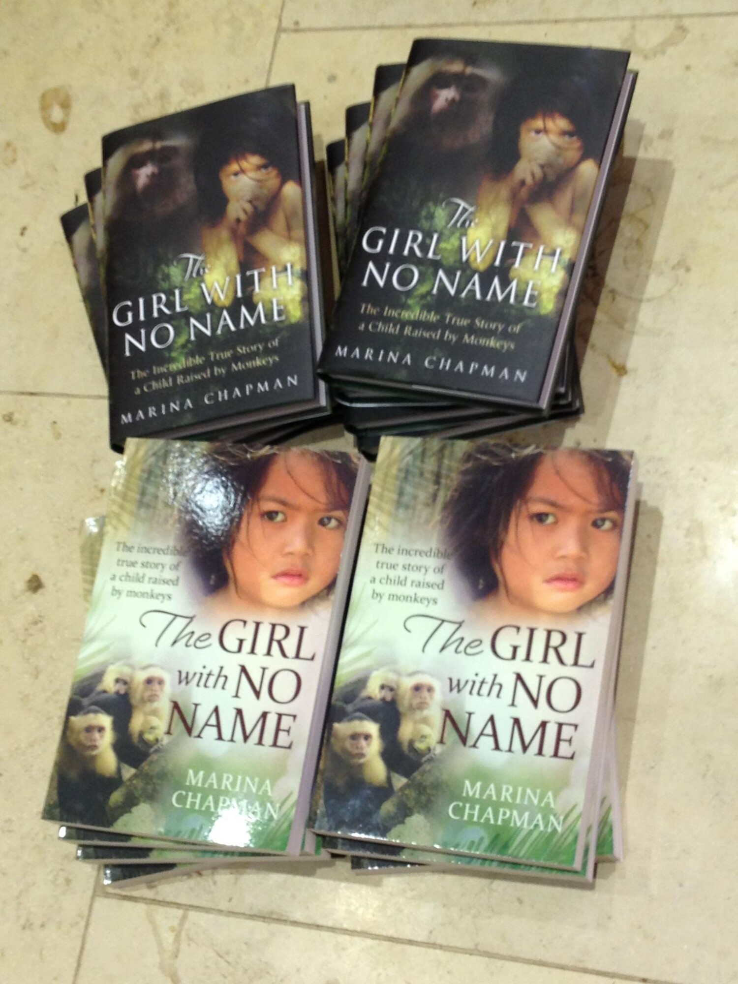El primer libro sobre la vida de Marina Chapman, "La chica sin nombre", se convirtió en un bestseller del New York Times en 2013. (Cortesía de Marina Chapman)