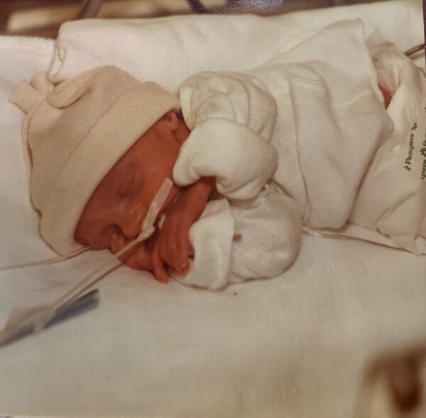 (Cortesía de <a href="https://www.facebook.com/people/Lauren-Eden-Abortion-Survivor-Pro-Life-Speaker-Family-Advocate/100084937398584/?paipv=0&eav=AfbNcq6rBDzY0X6M5hVCNwdyqWDESlFL_ytDBZBEIUOsVmiXB8VzEpLRKDZMNrYTPME&_rdr" target="_blank" rel="noopener">Lauren Eden</a>)