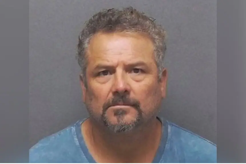 Sigfredo Ceja Álvarez posa para una foto policial en San Antonio, Texas, el 2 de junio de 2025. (Oficina del Sheriff del Condado de Bexar a través de Getty Images).