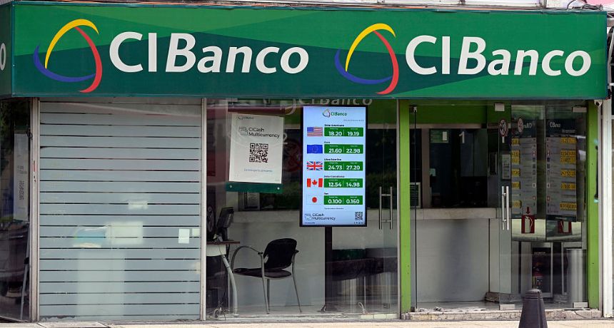 Una sucursal de CIBanco en la Ciudad de México (México), el 25 de junio de 2025. (Alfredo Estrella/AFP vía Getty Images)