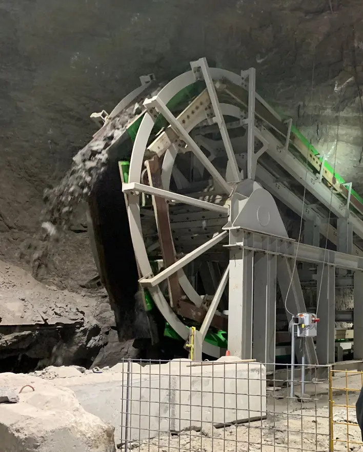 NioCorp tiene la intención de utilizar la tecnología Railveyor para transportar el mineral extraído a la superficie para su procesamiento en su proyecto Elk Creek Critical Minerals, en Nebraska. (Cortesía de Mark Smith, NioCorp).