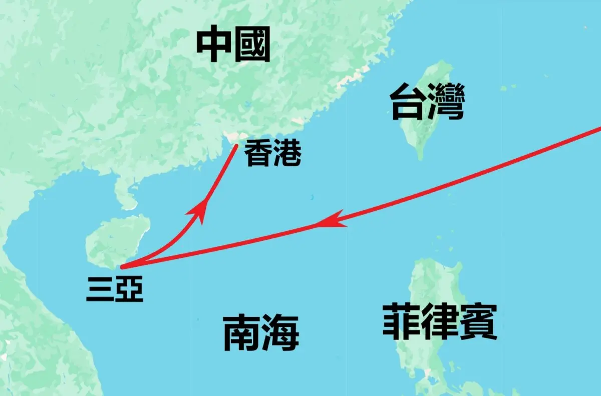 Tras un breve viaje fuera de la primera cadena de islas a mediados de junio, el portaaviones chino Shandong regresó a su base en Sanya, Hainan, y luego visitó Hong Kong el 3 de julio de 2025. (Google Maps/Epoch Times)
