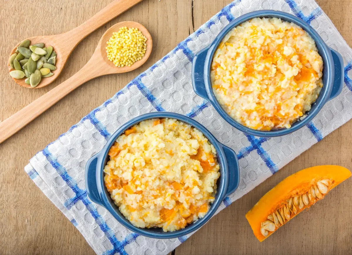 Gachas de calabaza y mijo. OLENA MARKOVA/Shutterstock