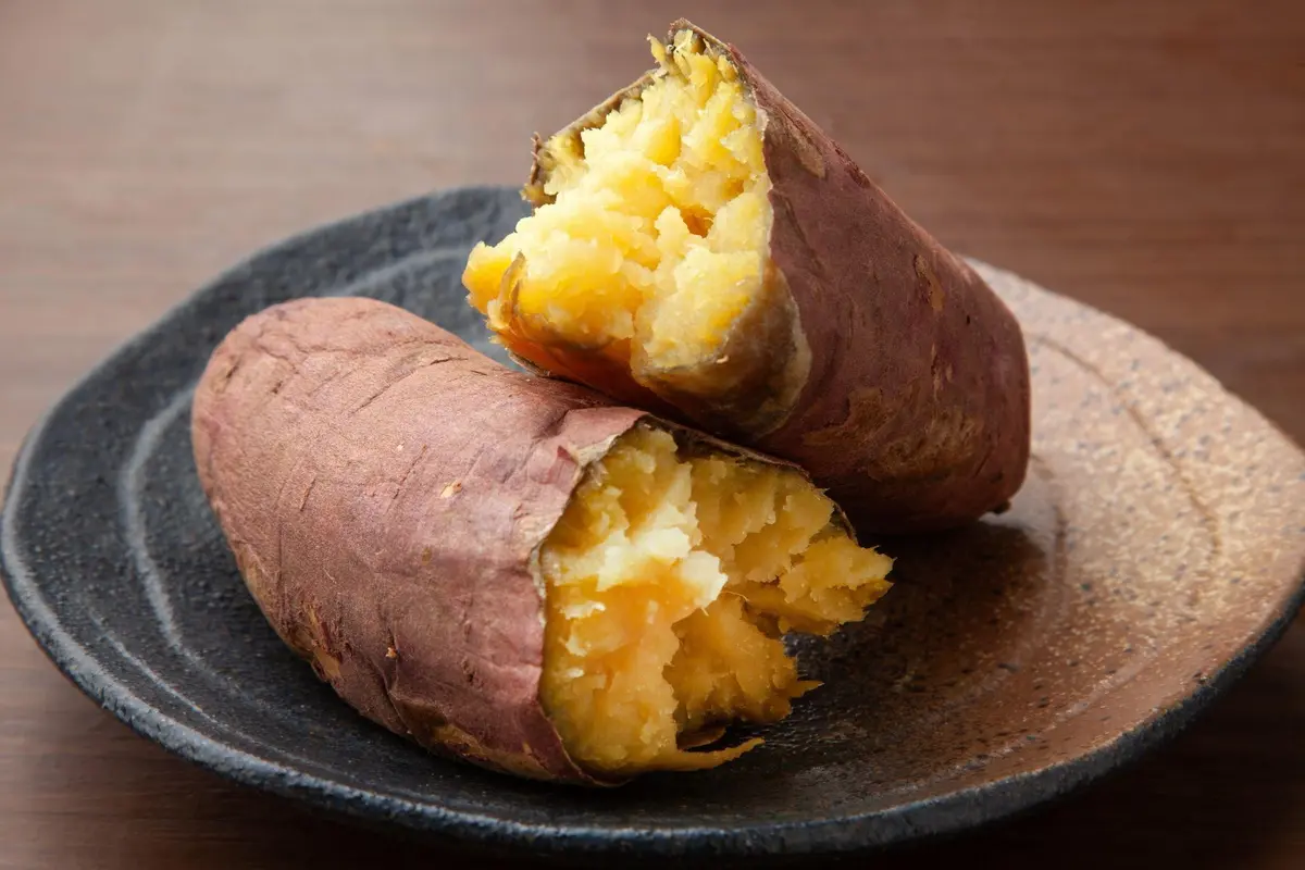 Camote asado. sasazawa/Shutterstock