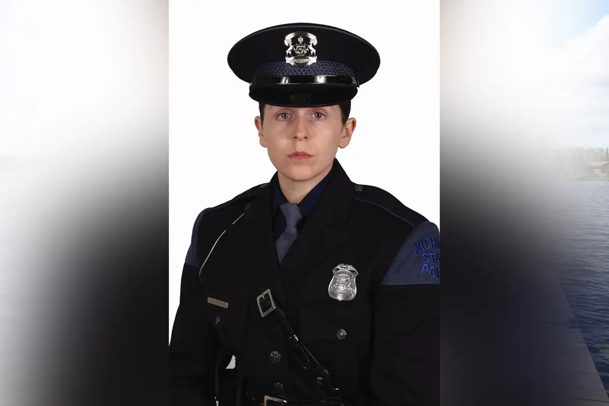 Oficial Casey Deater de la Policía Estatal de Michigan. (Cortesía de la Policía Estatal de Michigan).