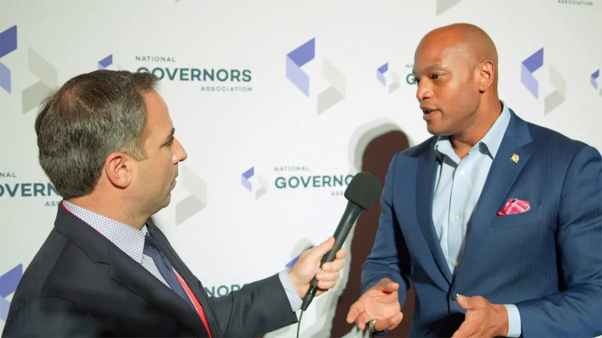 El gobernador de Maryland, Wes Moore, en la reunión de verano de la Asociación Nacional de Gobernadores en Colorado Springs, Colorado, el 26 de julio de 2025. (Ted Lin/NTD News)