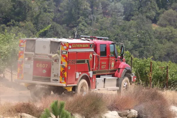 Más de 2000 bomberos fueron asignados al incendio en el condado de Napa, California. (Cal Fire)
