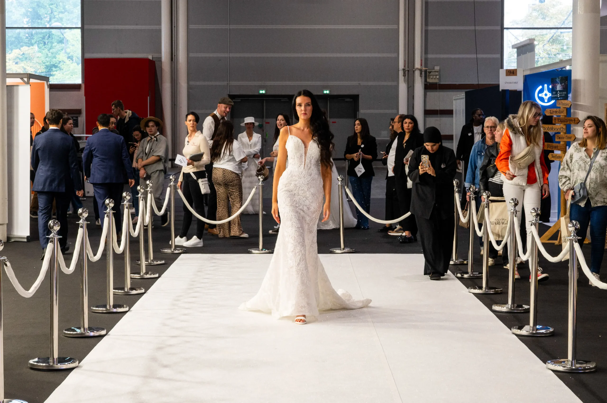 <em>Salon du Mariage, una feria comercial dedicada al mundo de los novios, se realizará en el Parc des Expositions de la Porte de Versailles en París, Francia, el 13 de septiembre de 2025. Riccardo Milani/Hans Lucas/AFP vía Getty Images</em>