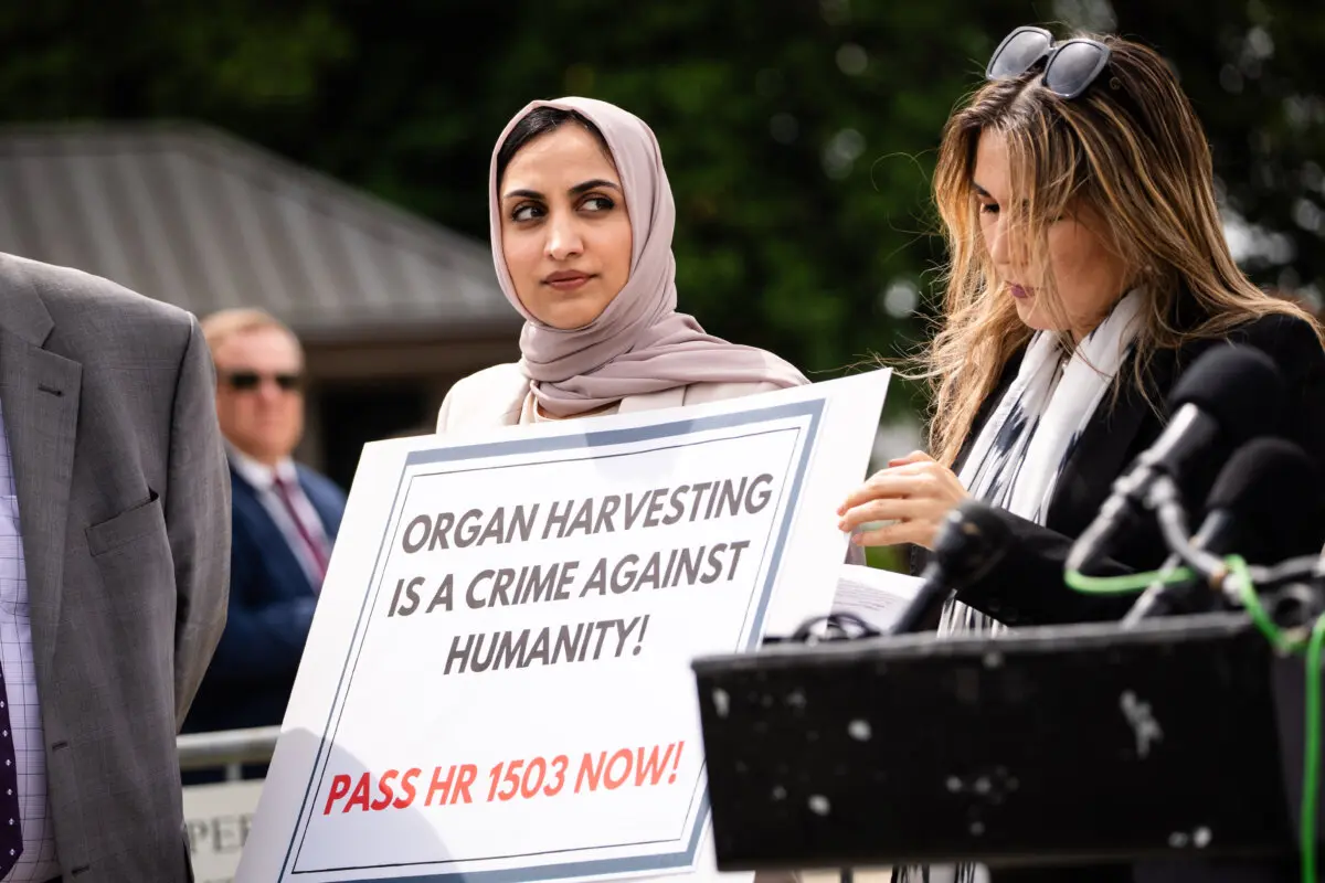 Sabrina Sohail participa en una rueda de prensa sobre la Ley para Detener la Sustracción Forzada de Órganos, aprobada por la Cámara de Representantes, en el Capitolio, en Washington, el 7 de mayo de 2025. (Madalina Vasiliu/The Epoch Times)