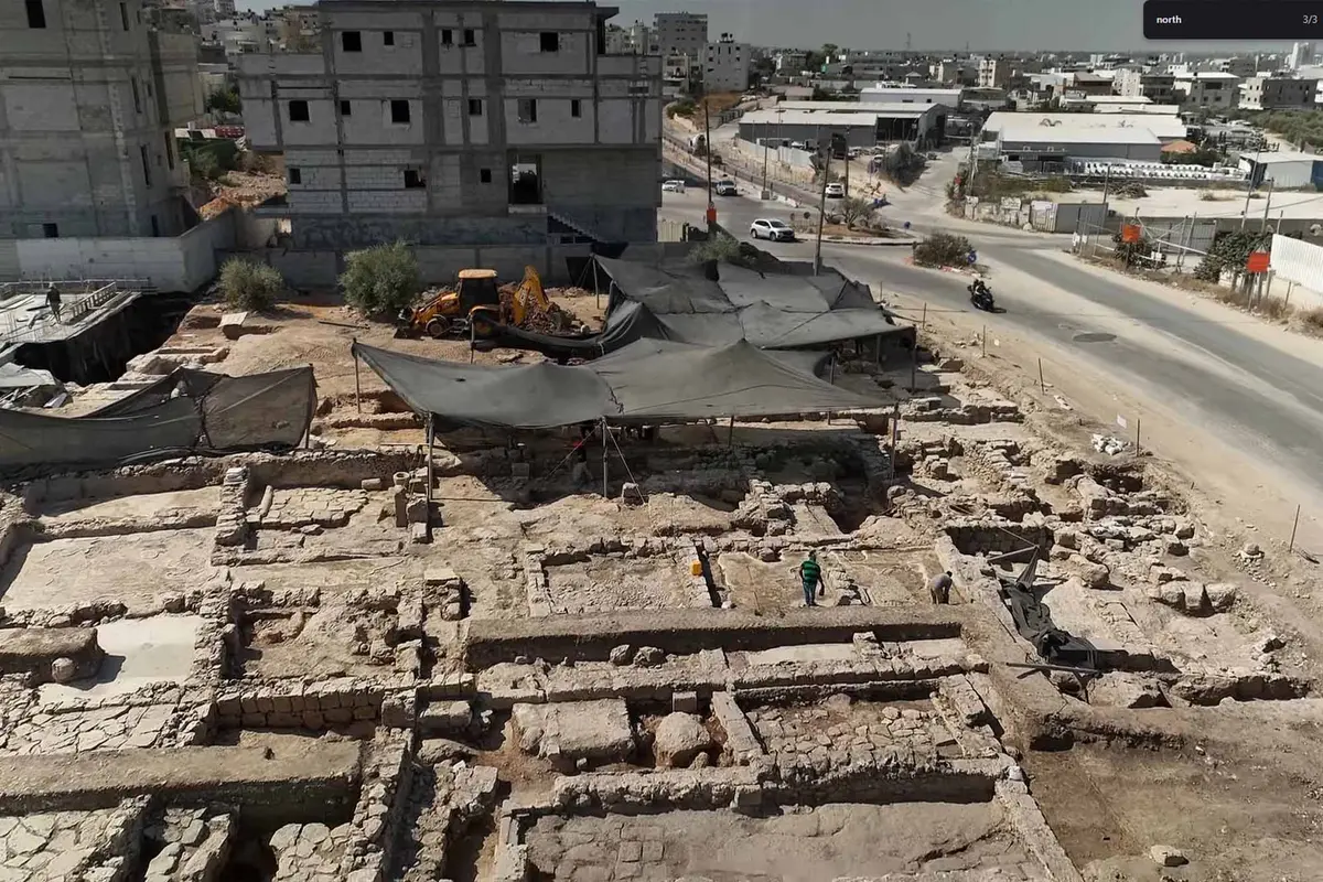 Varios edificios de la época bizantina componían lo que en su día fue una antigua hacienda samaritana que se convirtió para uso agrícola en la comunidad. (Autoridad de Antigüedades de Israel)