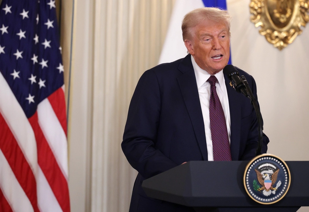 El presidente de Estados Unidos, Donald Trump, pronuncia unas palabras durante una conferencia de prensa conjunta con el primer ministro israelí, Benjamin Netanyahu, en el Comedor de Estado de la Casa Blanca el 29 de septiembre de 2025.(Alex Wong/Getty Images)