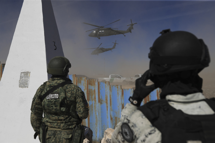 Integrantes del Ejército mexicano observan helicópteros del Ejército de los Estados Unidos volando el 7 de noviembre de 2025 en la franja fronteriza en Ciudad Juárez (México y El Paso, Texas (EEUU). (EFE/ Luis Torres)