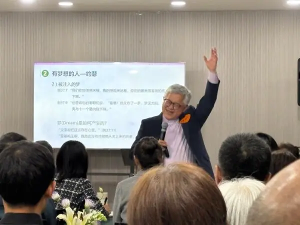 <em>Pastor Ezra Jin, fundador de la Iglesia Sión en China. (Cortesía de Grace Jin Drexel).</em>