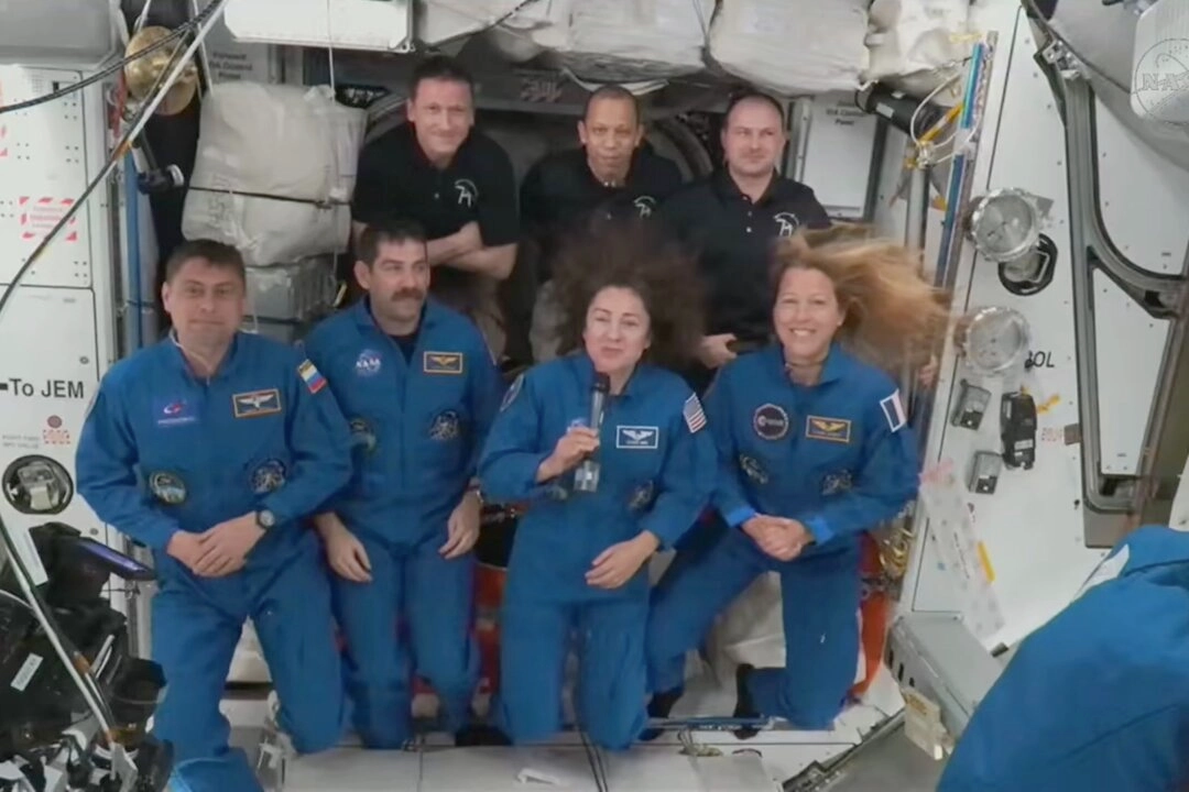 Astronautas de la NASA llegan a la Estación Espacial Internacional