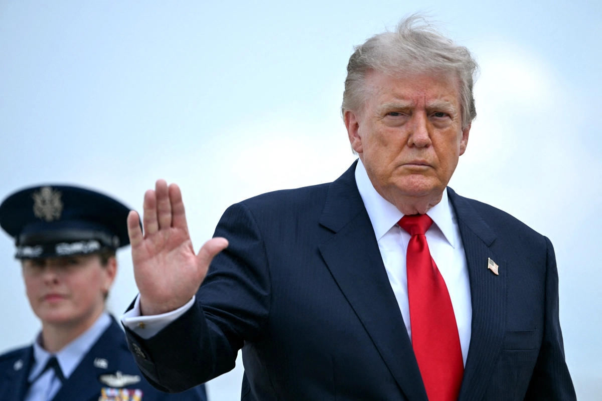 Trump asegura que hay diálogo con Irán pero advierte que los ataques pueden volver